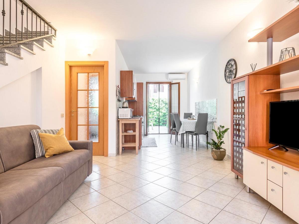 A Casa Di Luca Villa Pula Buitenkant foto